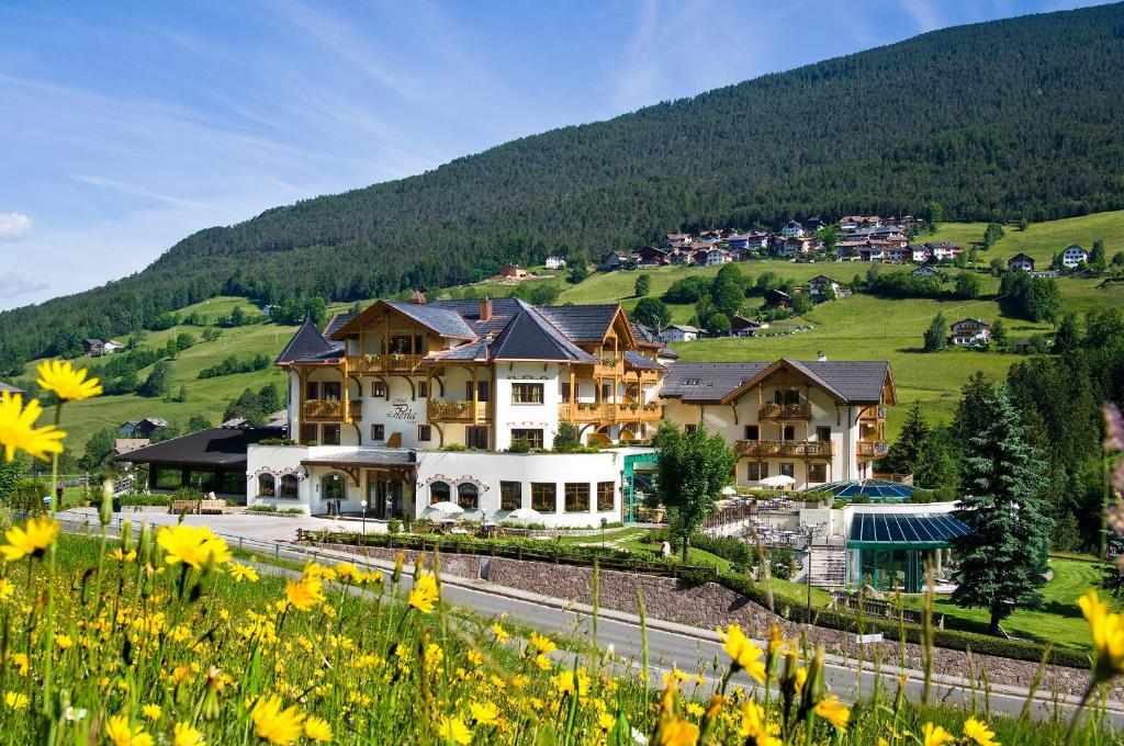 Alpin & Vital Hotel La Perla Ortisei Exterior photo